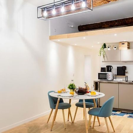 L10 Central Suite 2 Bedrooms Old Nice Wifi 3Mins Sea Экстерьер фото